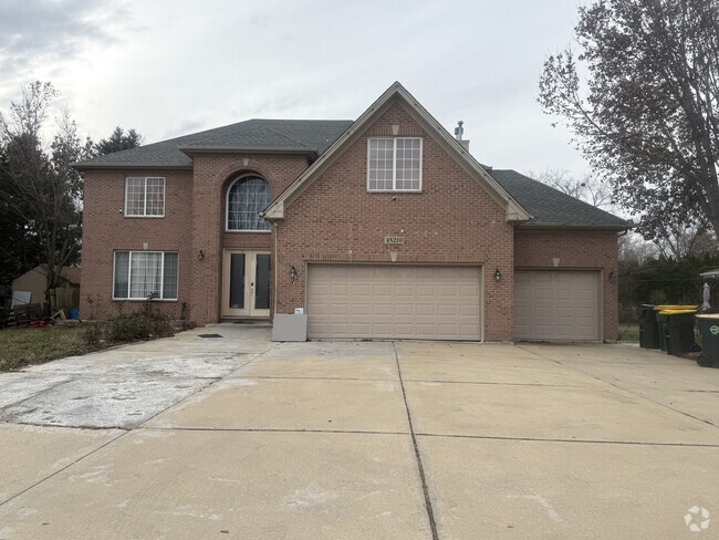 Building Photo - 4N210 Illinois Rte 59 Rental