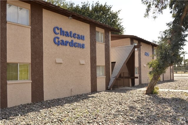 Edificio - Chateau Gardens Apartments