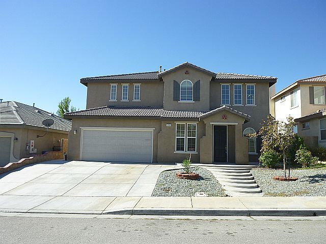 Building Photo - 4350 Club Vista Dr Rental