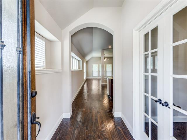 Photo - 1722 Sherwood Dr