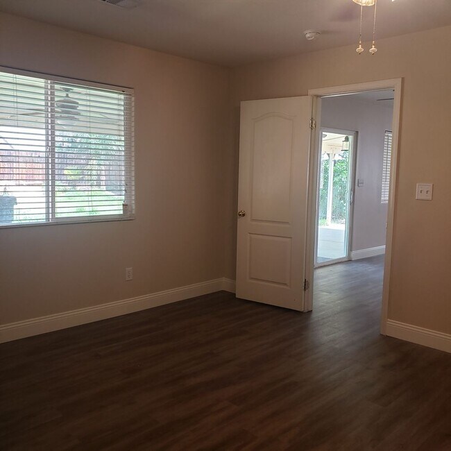Photo - 11808 Cedar Bluff Ave