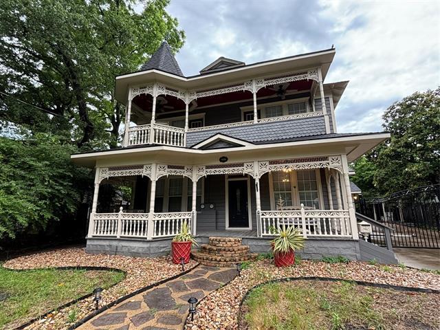 Photo - 506 W Baylor St Townhome
