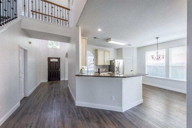 Photo - 2911 Ledgeside Ct
