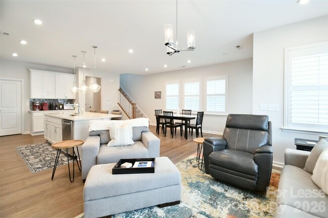 Photo - 114 Isleworth Ave