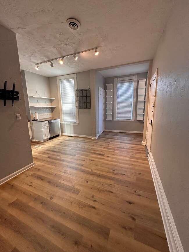 Photo - 2818 Lemp Ave Unidad 1E