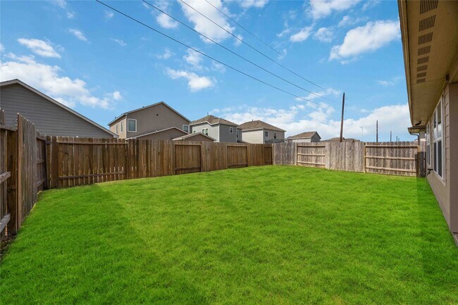 Photo - 6910 Lebec Dr