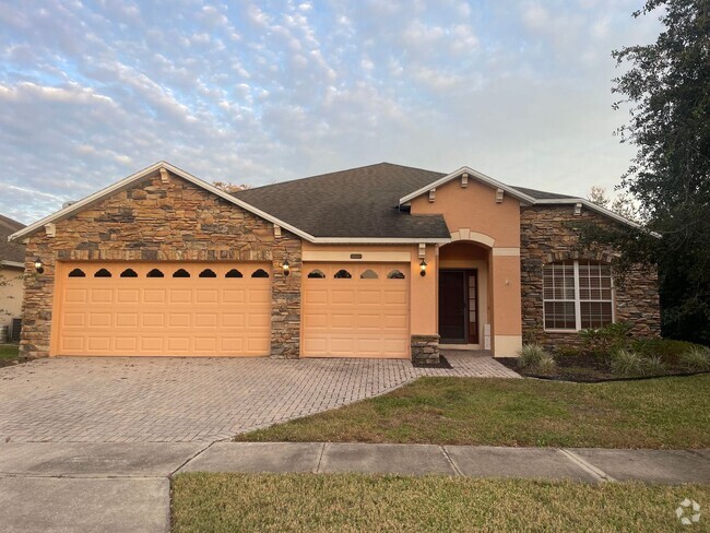 Building Photo - 4 BR   2 BA  HEATHERWOOD Subdivision- SANFORD Rental