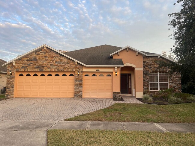 4 BR 2 BA HEATHERWOOD Subdivision- SANFORD - 4 BR   2 BA  HEATHERWOOD Subdivision- SANFORD Casa