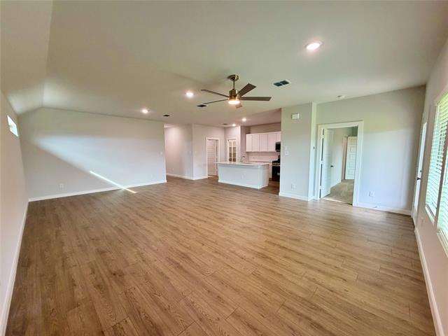 Photo - 2203 Heatwave Ln