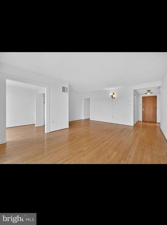 Building Photo - 2555 Pennsylvania Ave NW Unit 1019