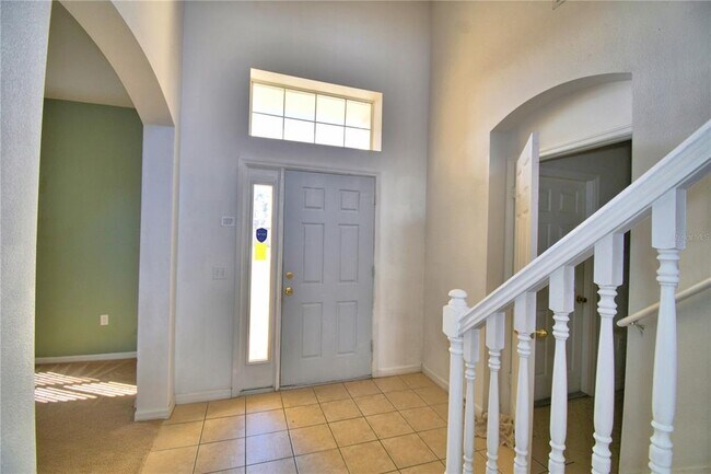 Photo - 439 Churchill Ct