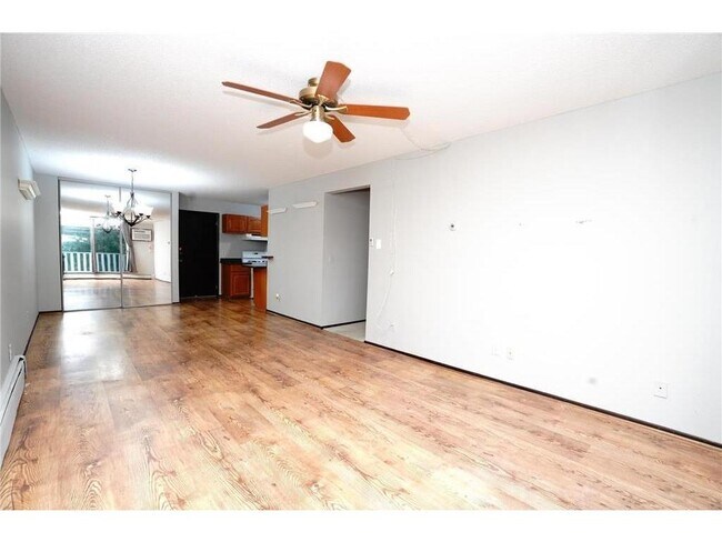 Photo - 1601 N Innsbruck Dr Unit 319