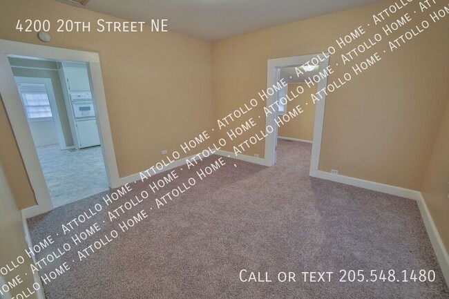Photo - 4200 20th St NE
