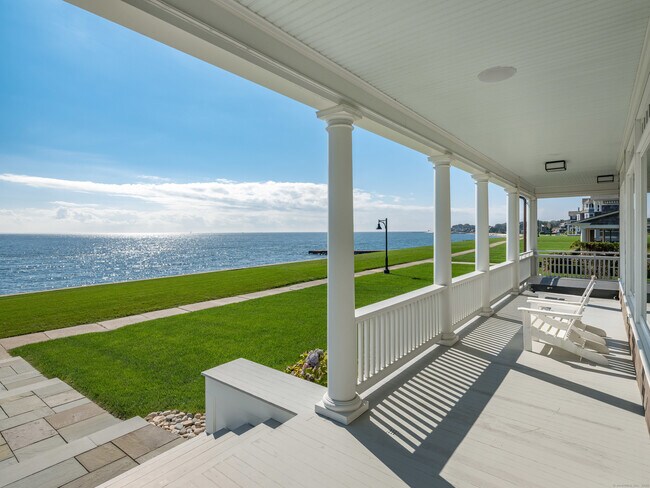 Photo - 7 Pettipaug Ave