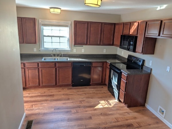 Photo - 2510 Bernhurst Dr