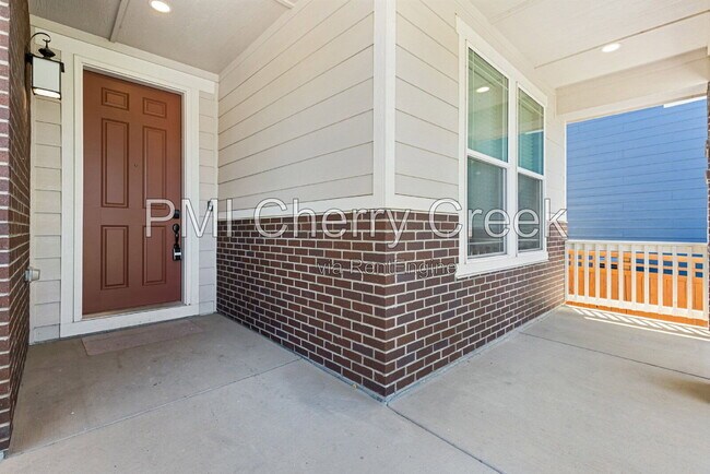 5948 N Odessa St