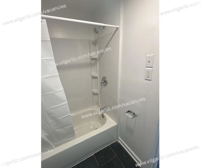 Photo - 1313-1313 Michigan St Unit 1309 (Apt RH)