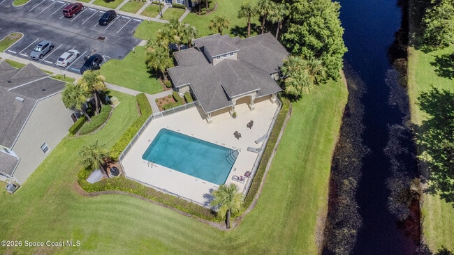 Photo - 518 Steeplechase Ln