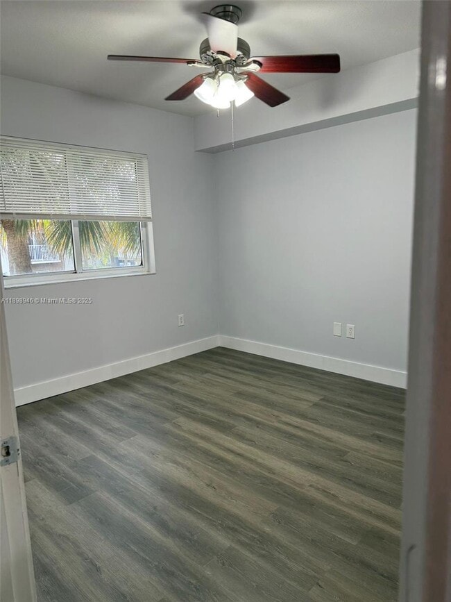Photo - 11040 SW 196th St Unit 211