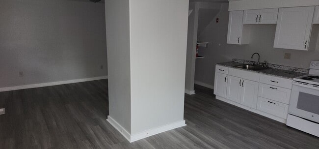 54 Terrill St Unit 1
