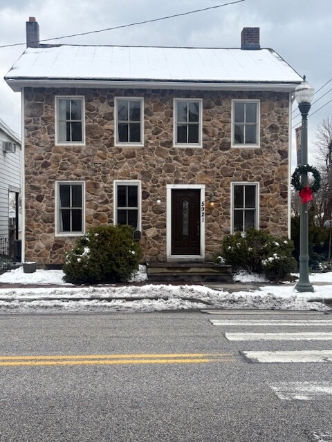 Building Photo - "Charming 4-Bedroom Home on Linglestown Rd – Your Harrisburg Haven Awaits!"