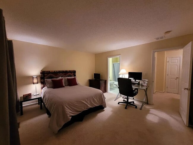 Photo - 1701 Sky View Dr