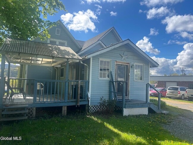 Photo - 1076 Wicker St
