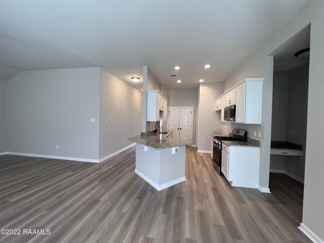 Photo - 304 Tall Meadows Ln