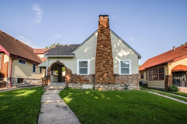 Photo - 6210 Agnes Ave