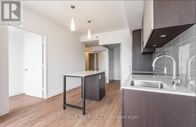 Photo - 203 College St Unit 2601