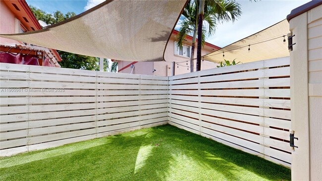 Photo - 7965 NW 8th St Unidad 6