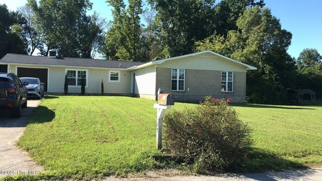 Photo - 109 Baysden Dr