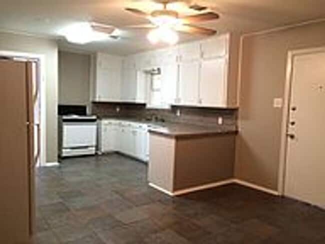Photo - PRE-LEASE AUG 2026! Charming 2 Bed Cottage...