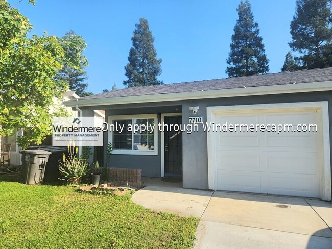 Building Photo - Cozy Halfplex in Citrus Heights- Available Now!