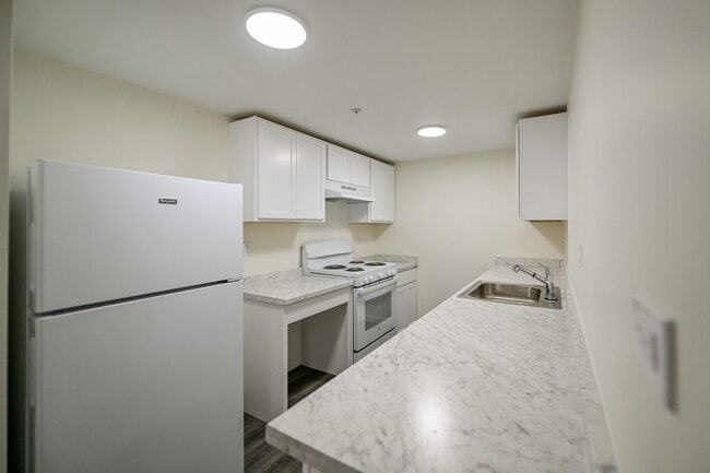 Photo - 42828 Gibson Rd