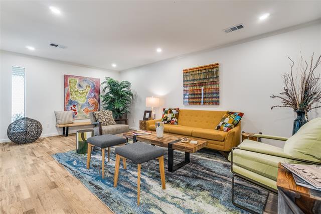 Photo - 9807 Airline Rd