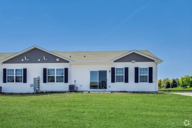 Building Photo - 6443 Juniper Dr Rental
