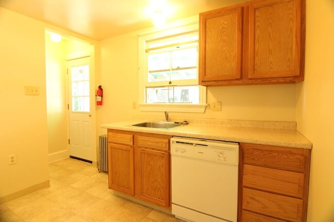 Photo - Manatawny Street 264/266 Unit 266