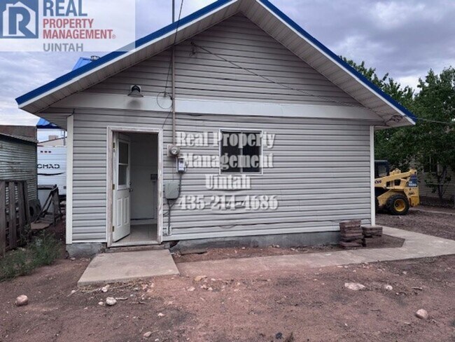 Photo - Cute 3 Bedroom 1 Bathroom House