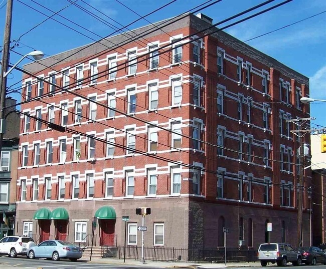 Photo - 1040 Willow Ave Unit # 3