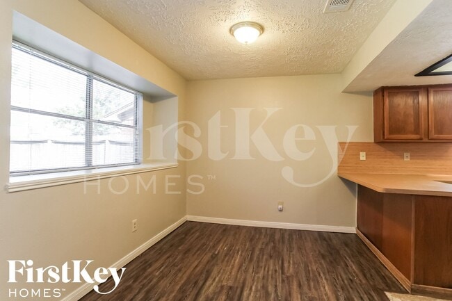 Photo - 16710 Lonesome Quail Dr