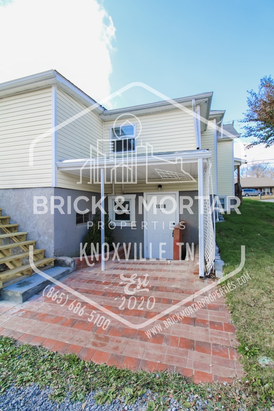 Photo - 1008 E Harper Ave