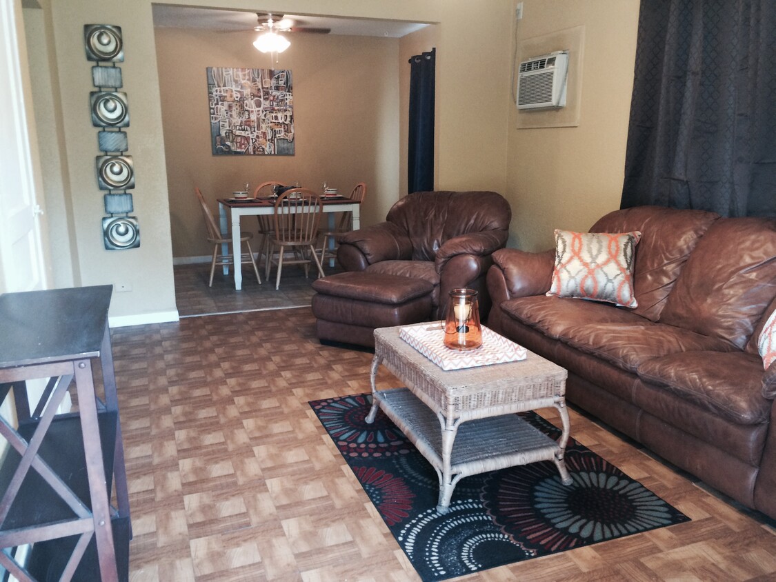 Photo - 1801 W Craig Pl (San Antonio, TX)