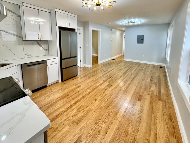 Building Photo - 7 Ward St Unit 1 Rental
