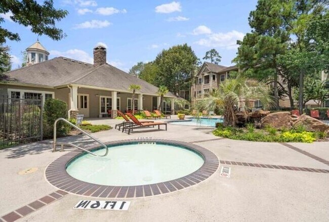 Photo - 2400 Spring Rain Dr Unit b2