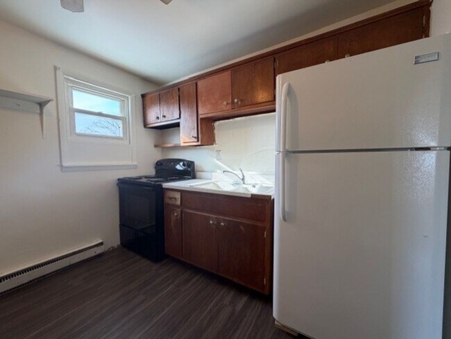 Photo - 38-42 E XENIA Unit 42