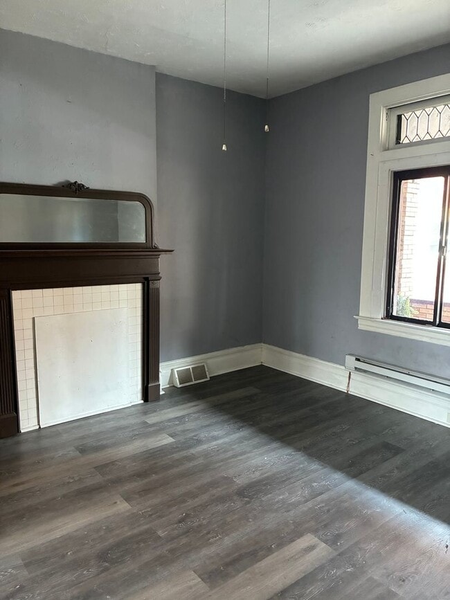 Building Photo - 3019 Ashlyn St Unit 3019 Ashlyn St 1