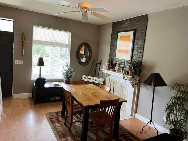 Photo - 2026 N 4th St