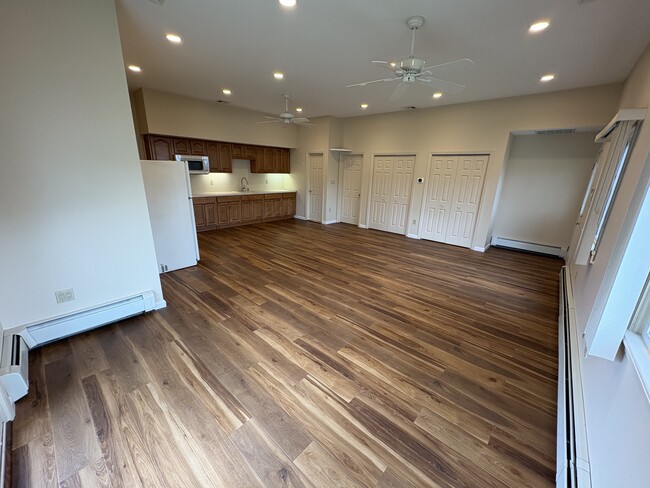 Building Photo - 2 Haiti Ln Unit 1