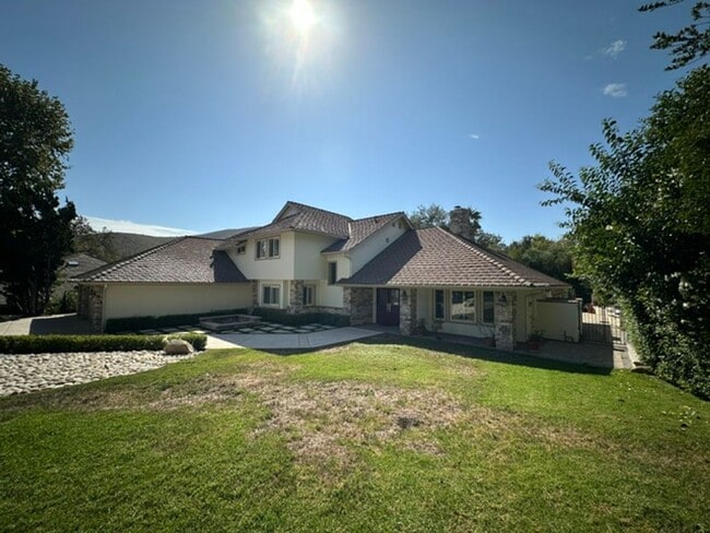 Photo - 1635 Larkfield Ave